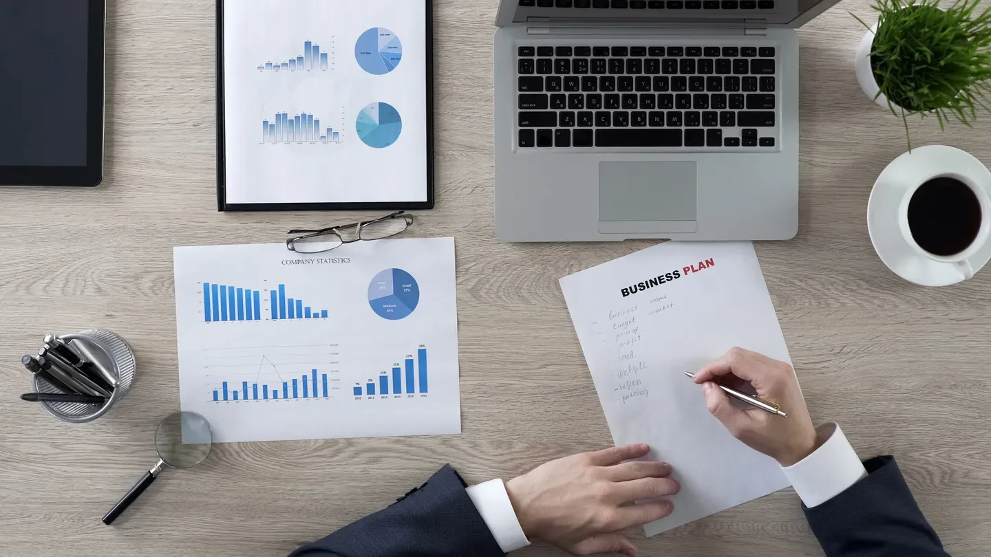 Starting a Business on a Budget? Here's Why Virtual Offices Make Financial Sense